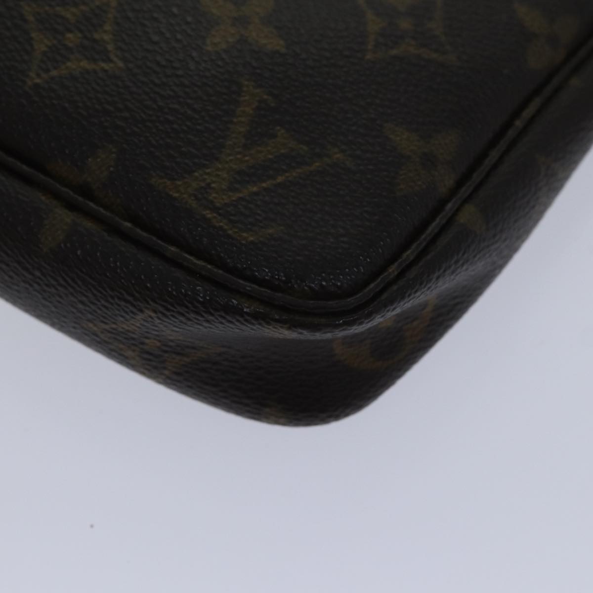 LOUIS VUITTON Monogram Pochette Accessoires Pouch M51980 LV Auth bs17808