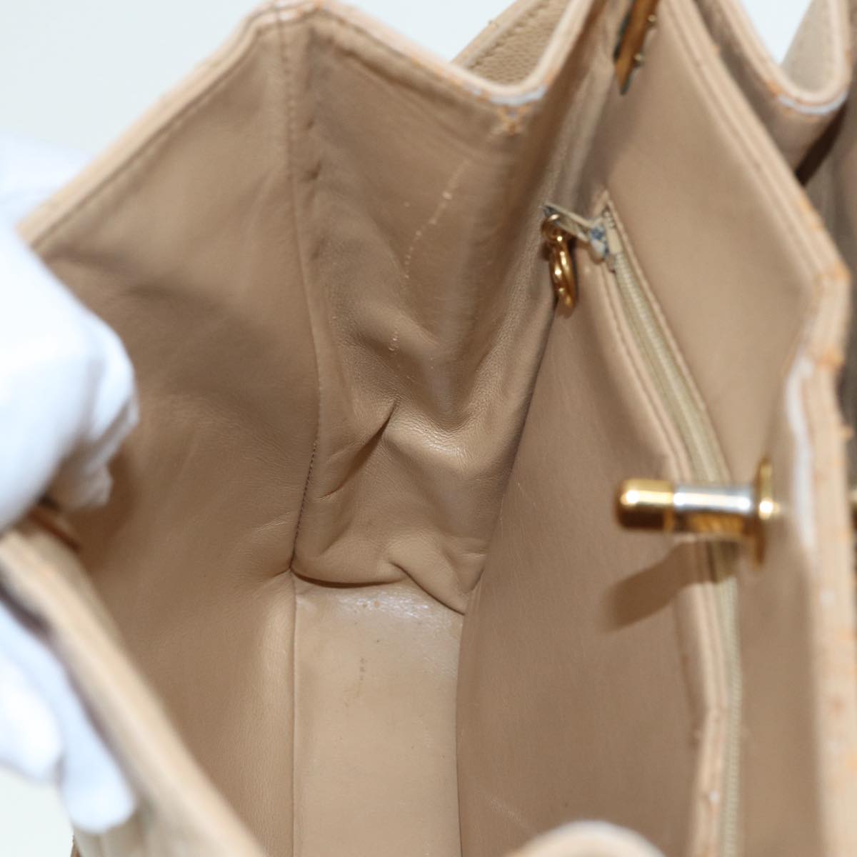 CHANEL Shoulder Bag Calf Skin Beige Gold CC Auth bs17980