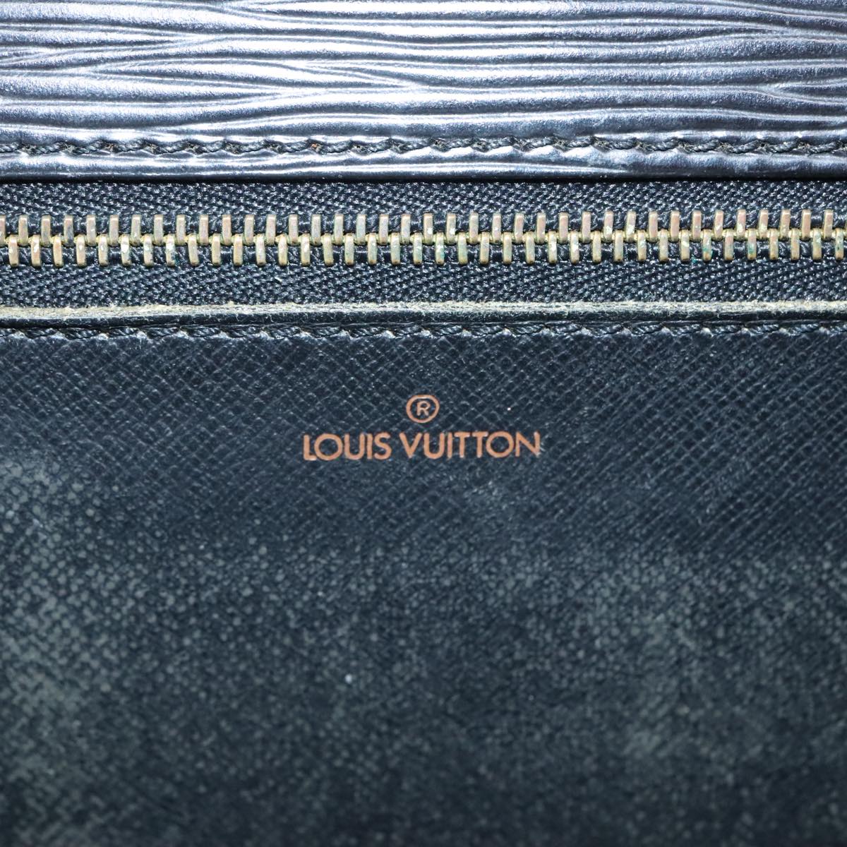 LOUIS VUITTON Epi Serie Dragonne Hand Bag Black Noir M52612 LV Auth bs18132