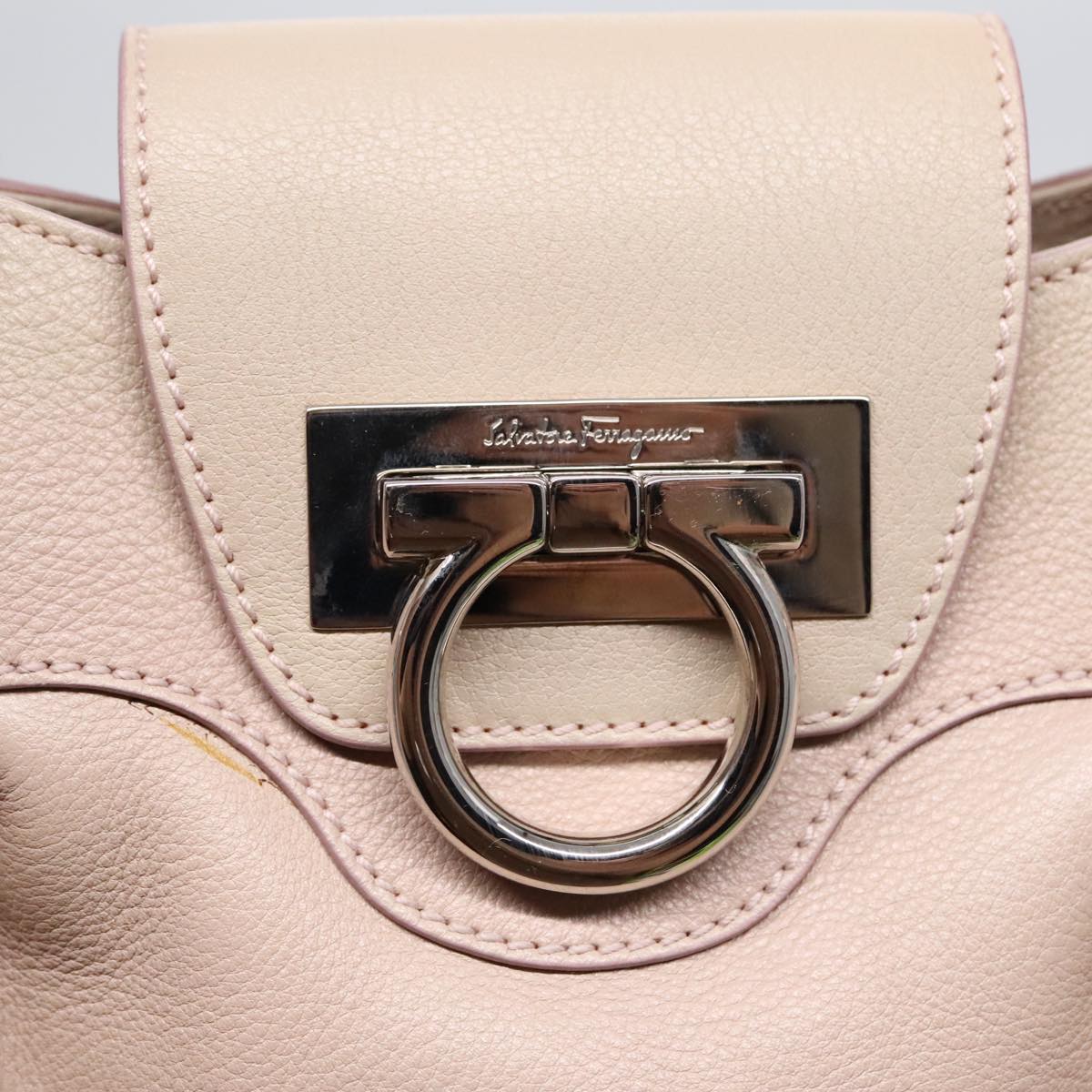 Salvatore Ferragamo Gancini Hand Bag Leather Beige Auth bs18177