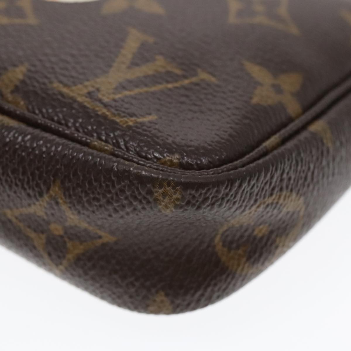 LOUIS VUITTON Monogram Panda Pochette Accessoires Pouch M51981 LV Auth bs18183