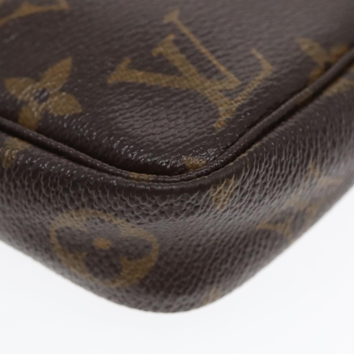 LOUIS VUITTON Monogram Panda Pochette Accessoires Pouch M51981 LV Auth bs18183