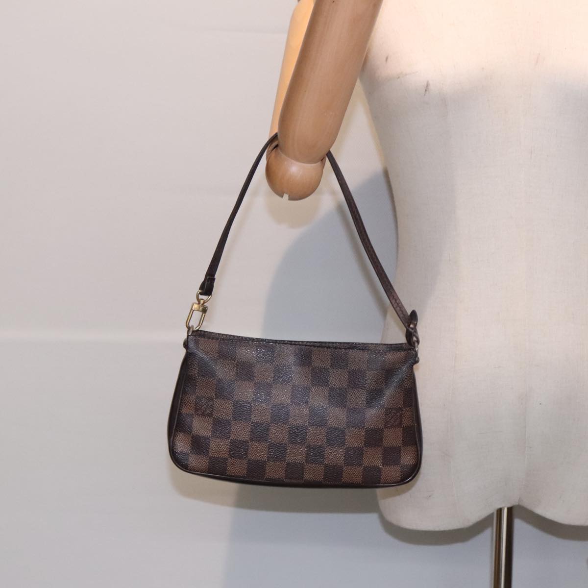 LOUIS VUITTON Damier Ebene Navona Accessory Pouch N51983 LV Auth bs18184