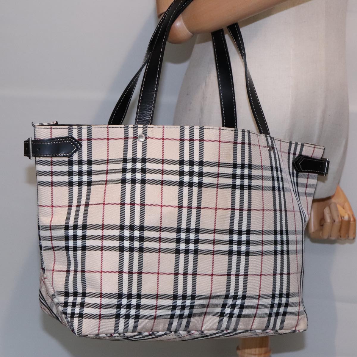 BURBERRY Nova Check Blue Label Tote Bag Nylon Beige Auth bs18235