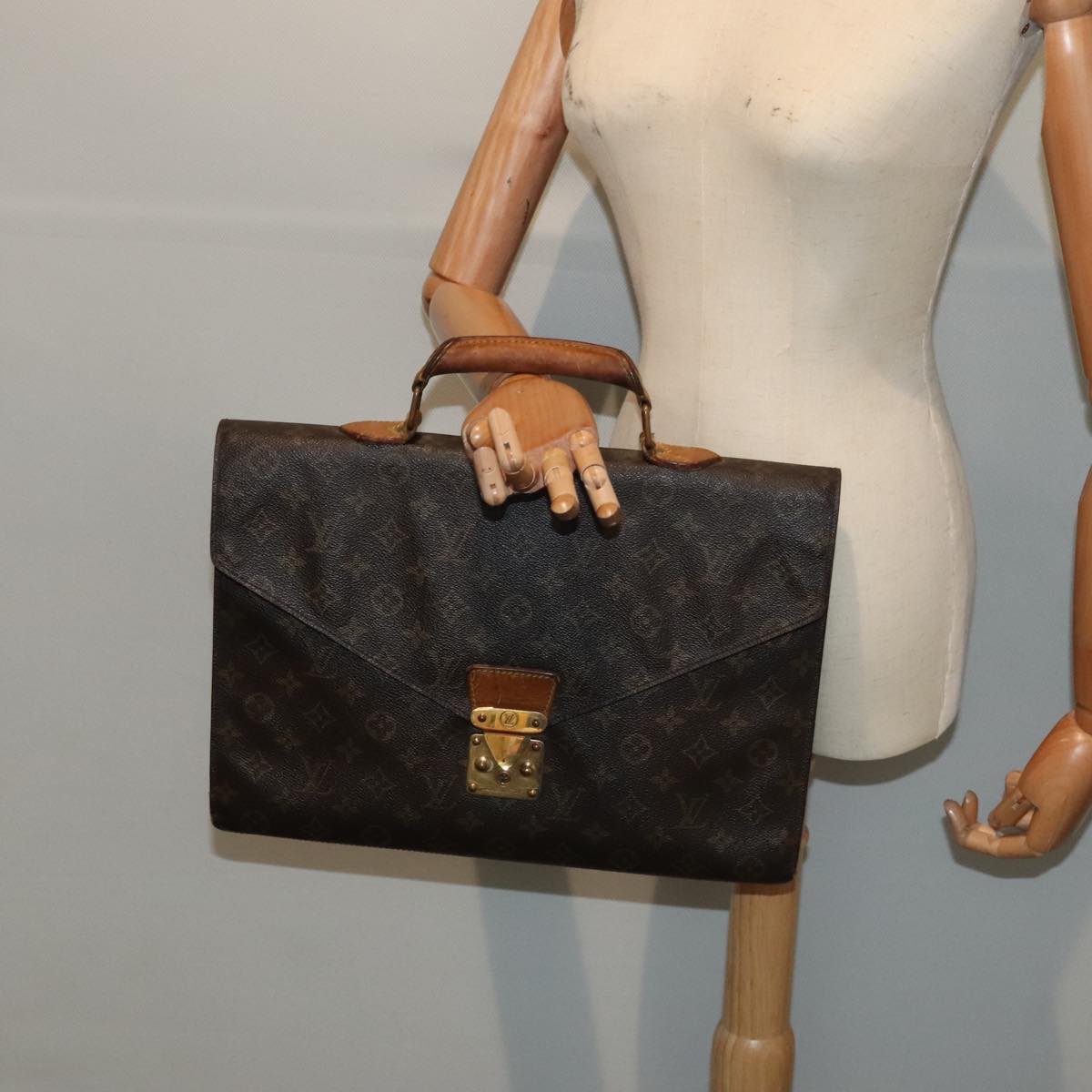 LOUIS VUITTON Monogram Serviette Conseiller Briefcase M53331 LV Auth bs18422