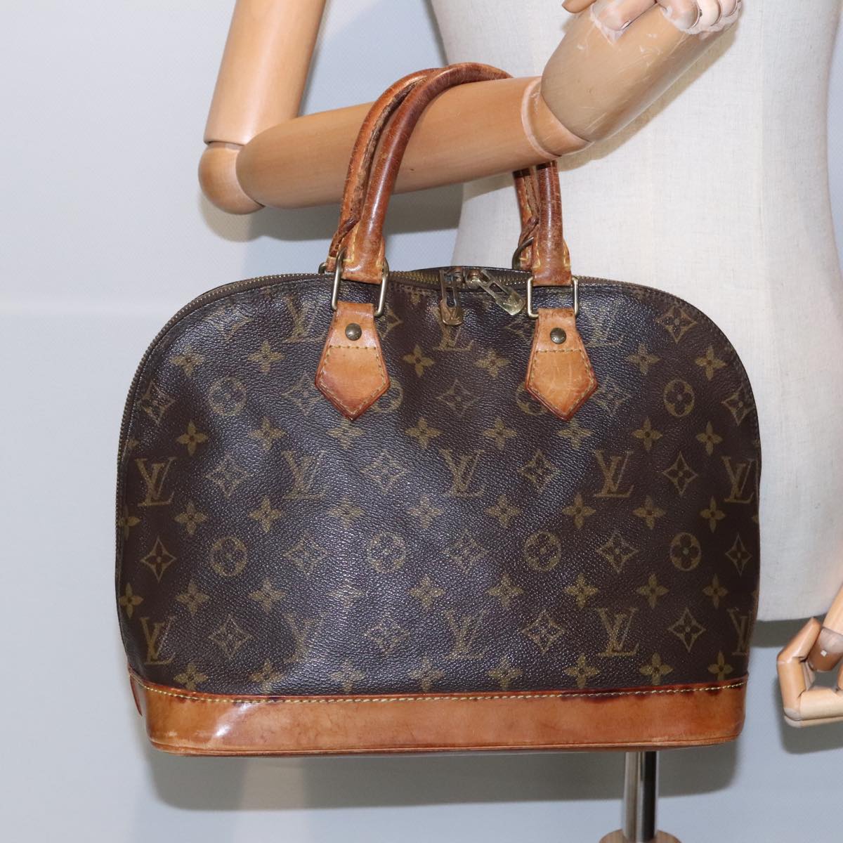 LOUIS VUITTON Monogram Alma Hand Bag M51130 LV Auth bs18496