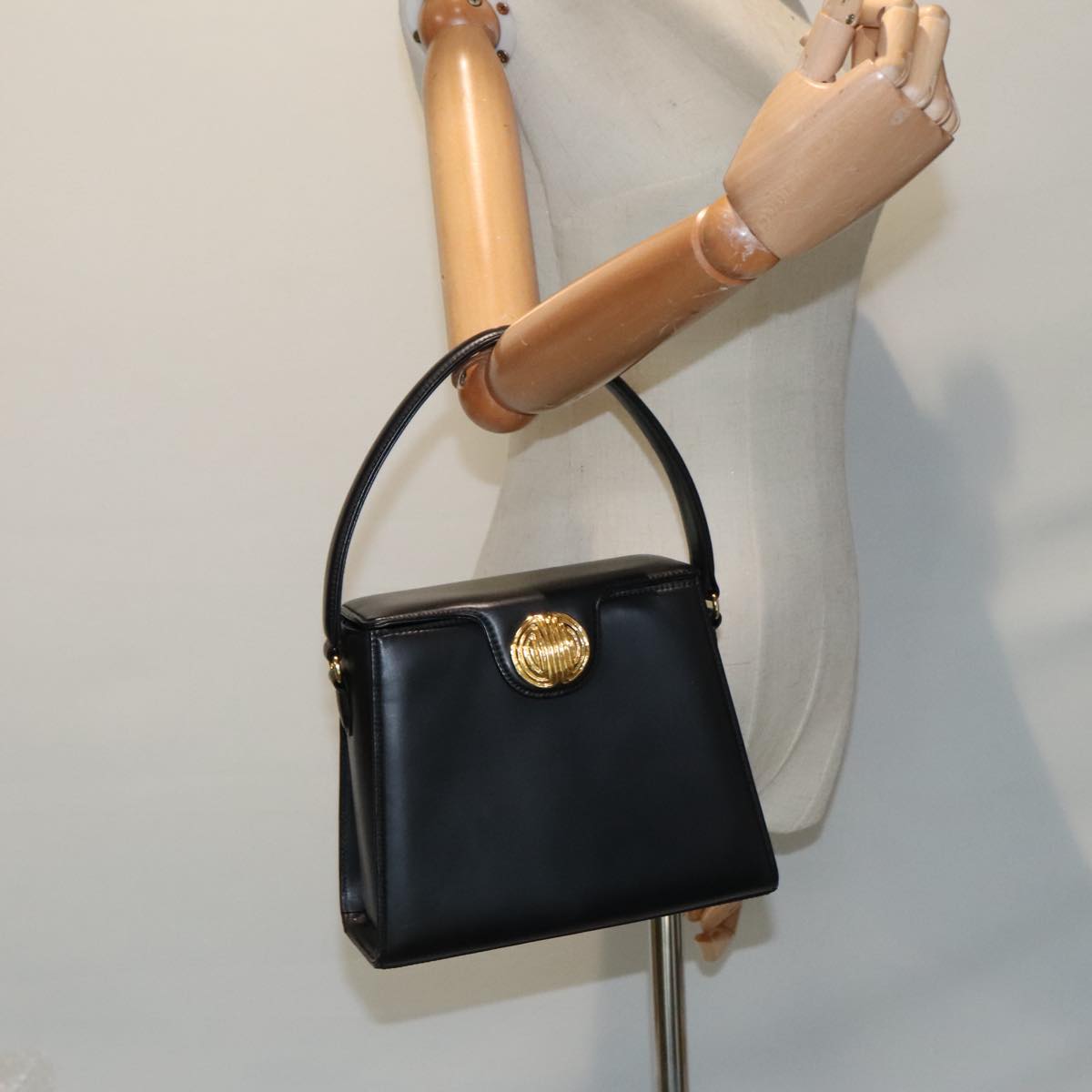 GIVENCHY Hand Bag Leather Black Gold Auth bs18596