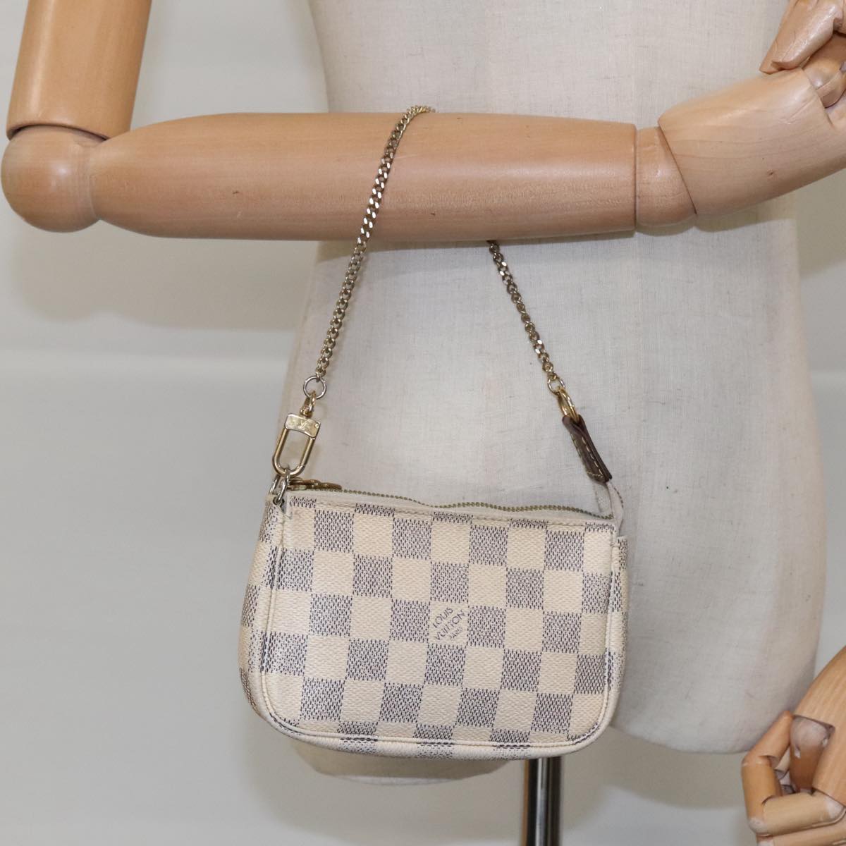 LOUIS VUITTON Damier Azur Mini Pochette Accessoires Pouch N63005 LV Auth bs18734