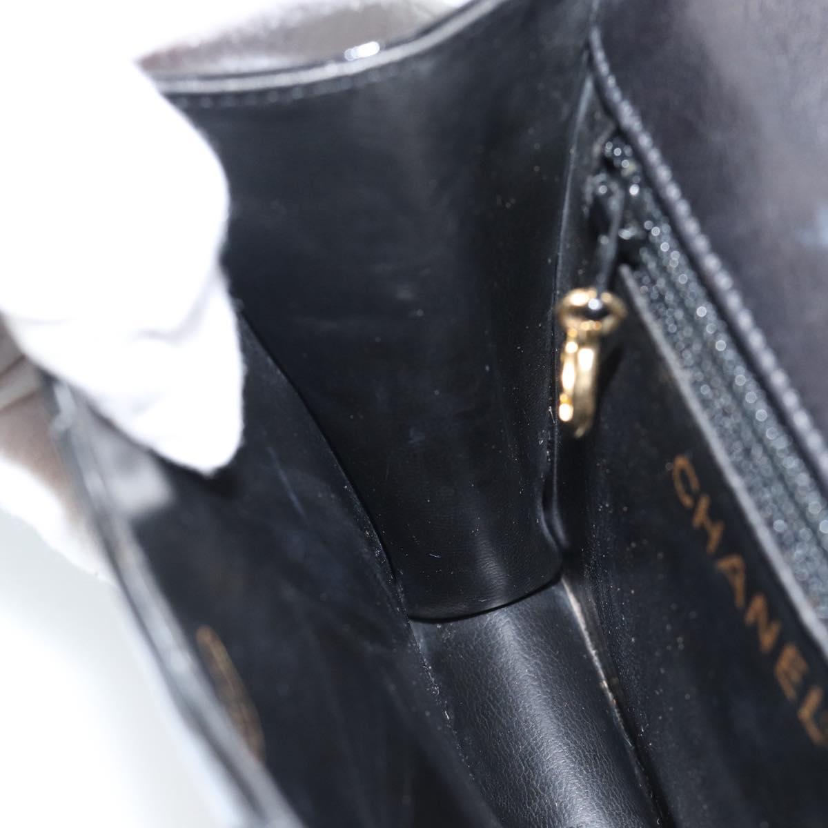 CHANEL V Stitch Waist bag Patent leather Black Gold CC Auth bs18829