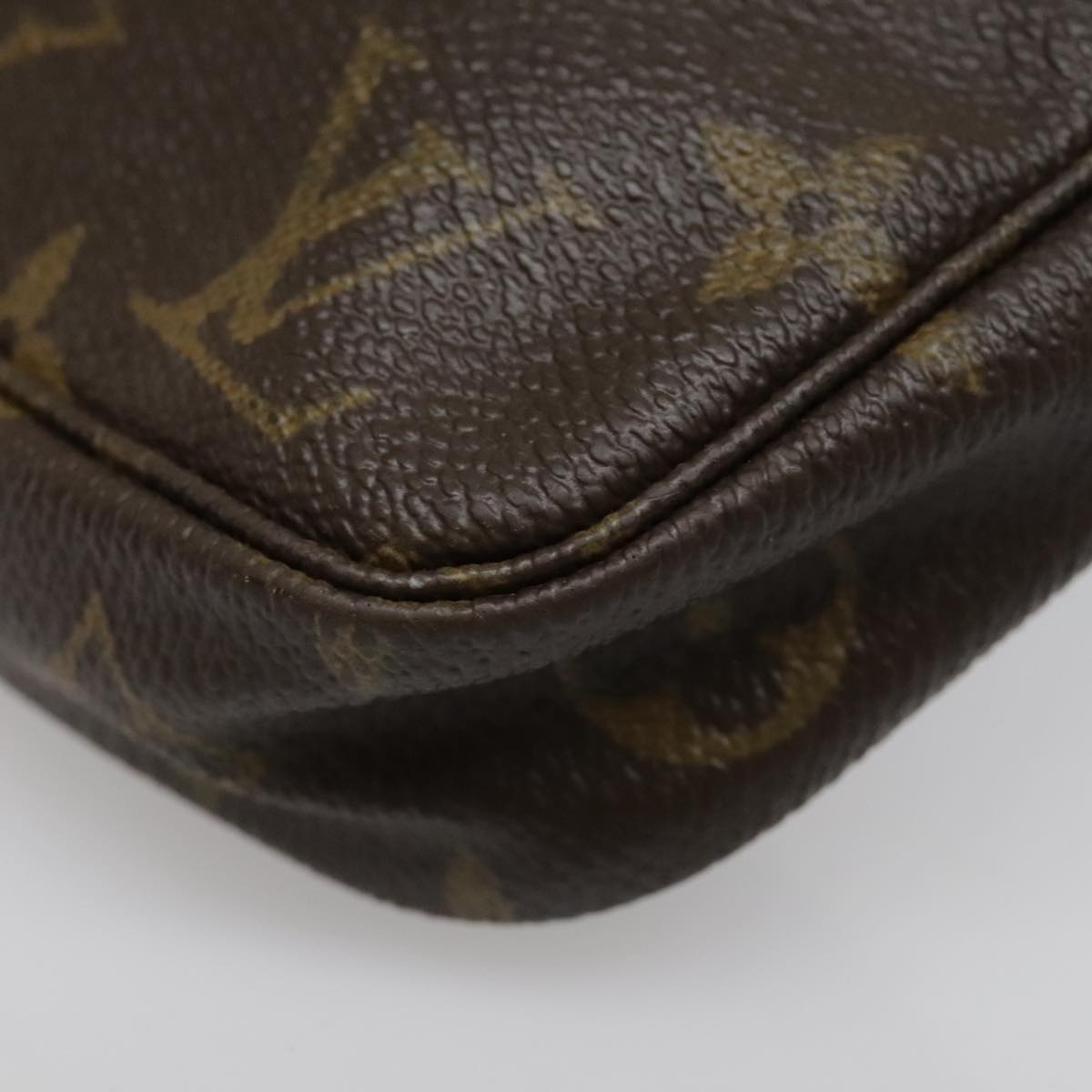 LOUIS VUITTON Monogram Pochette Accessoires Pouch M51980 LV Auth bs18871