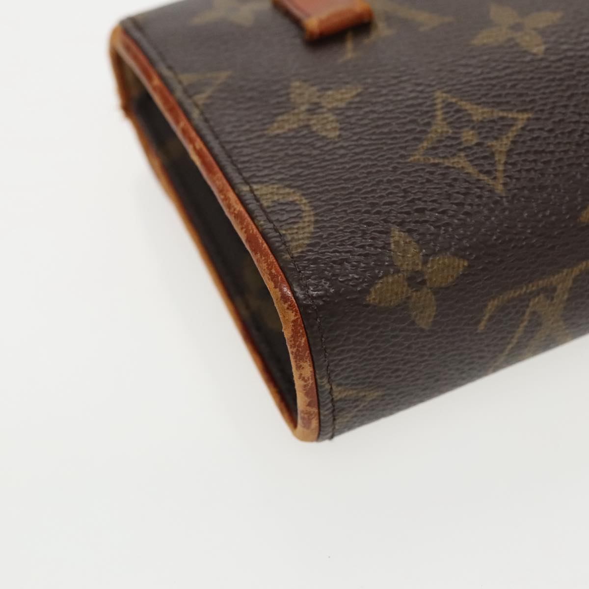 LOUIS VUITTON Monogram Pochette Florentine Waist bag M51855 LV Auth bs19122