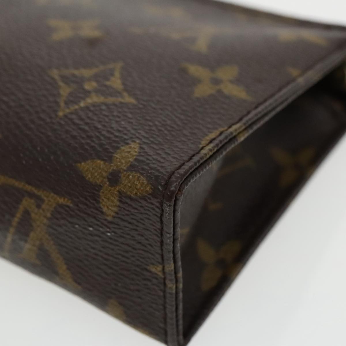 LOUIS VUITTON Monogram Poche Toilette 15 Pouch M47546 LV Auth bs19380