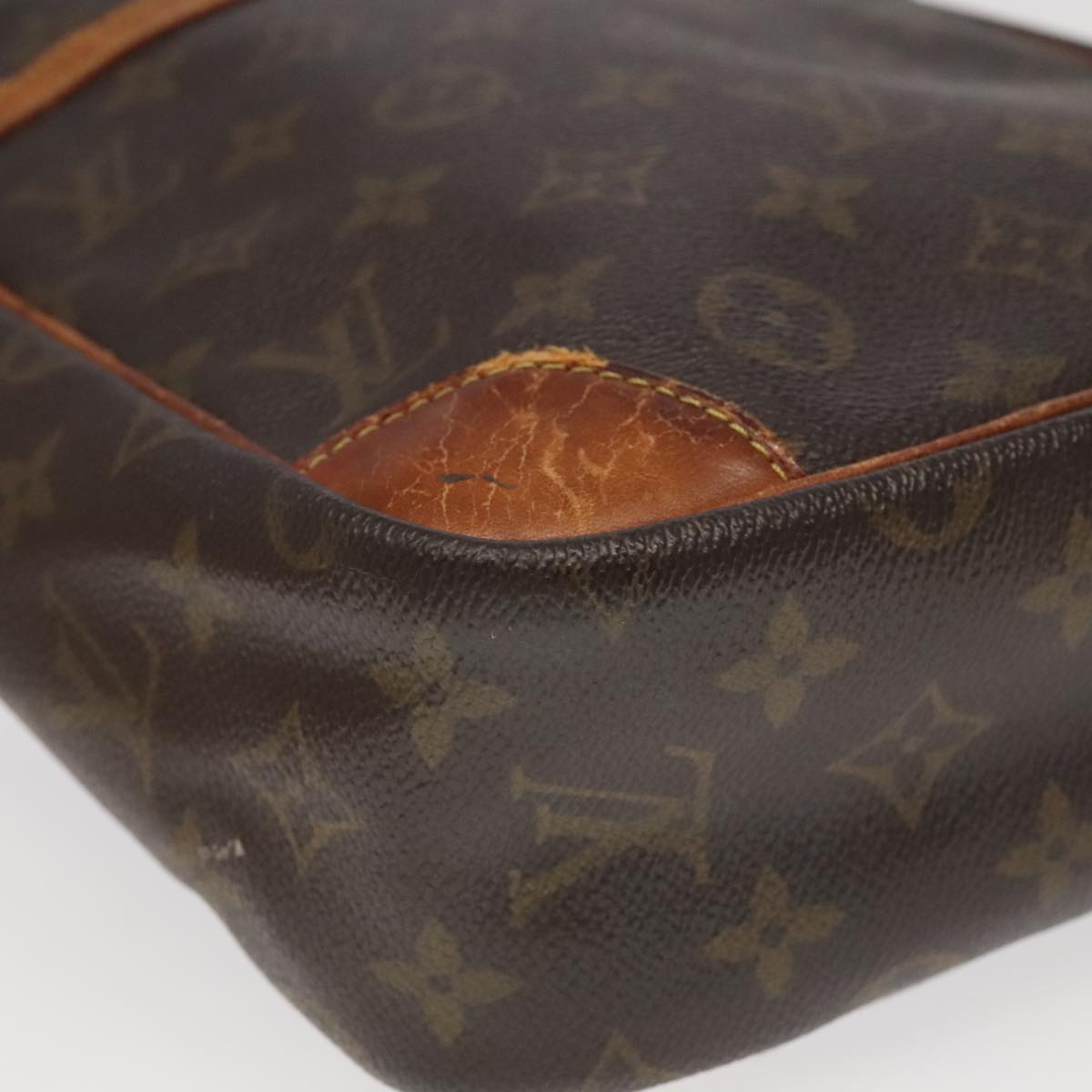 LOUIS VUITTON Monogram DanubeMM Shoulder Bag M45264 LV Auth bs19544