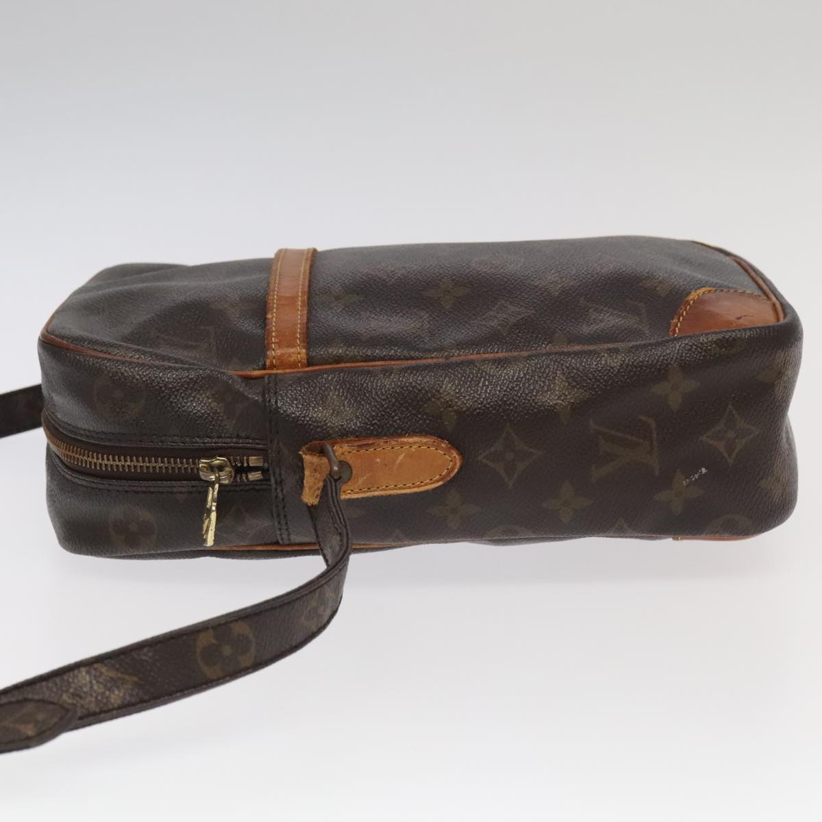 LOUIS VUITTON Monogram DanubeMM Shoulder Bag M45264 LV Auth bs19544