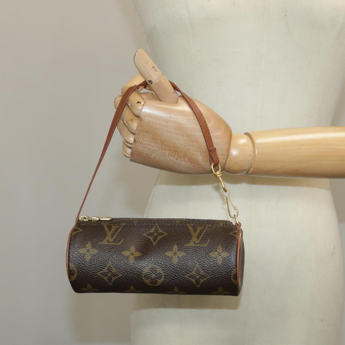 LOUIS VUITTON Monogram Papillon Pouch LV Auth bs19684