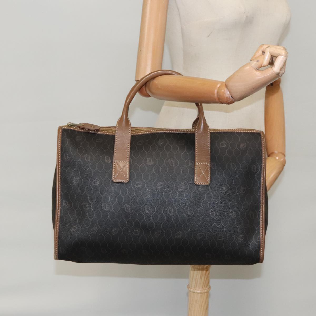 Christian Dior Honeycomb Canvas Hand Bag PVC Black Auth bs19761