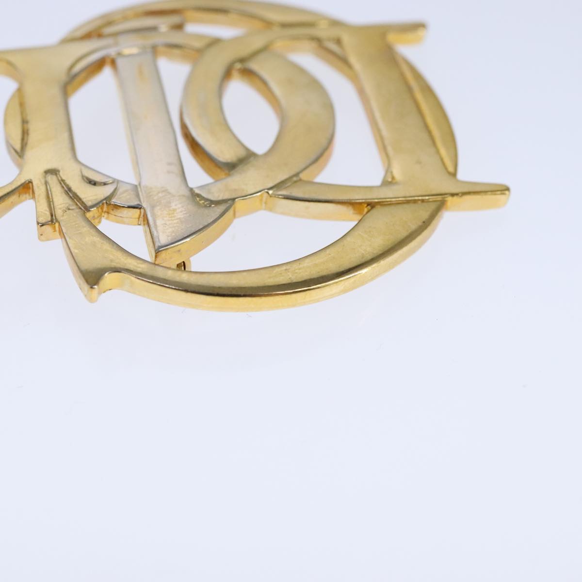 Christian Dior Brooch metal Gold Auth bs19848