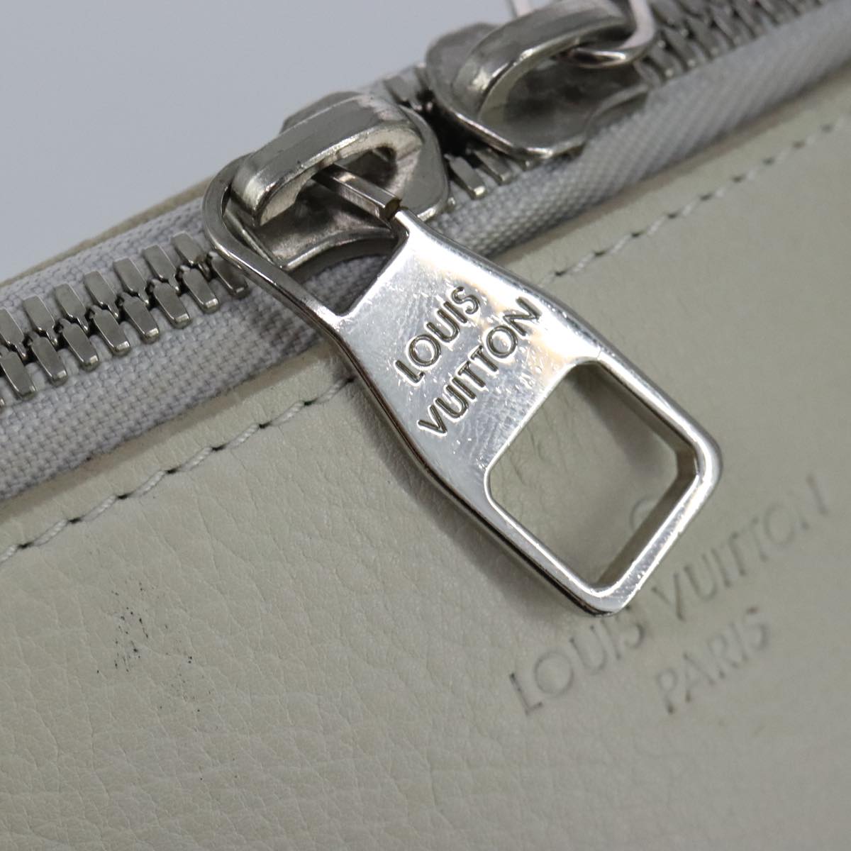 LOUIS VUITTON Naxos Cabas Hand Bag Leather White M95887 LV Auth bs19946