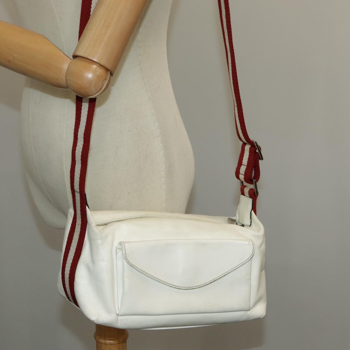 BALLY Shoulder Bag Leather Canvas White Red Silver Auth bs20018