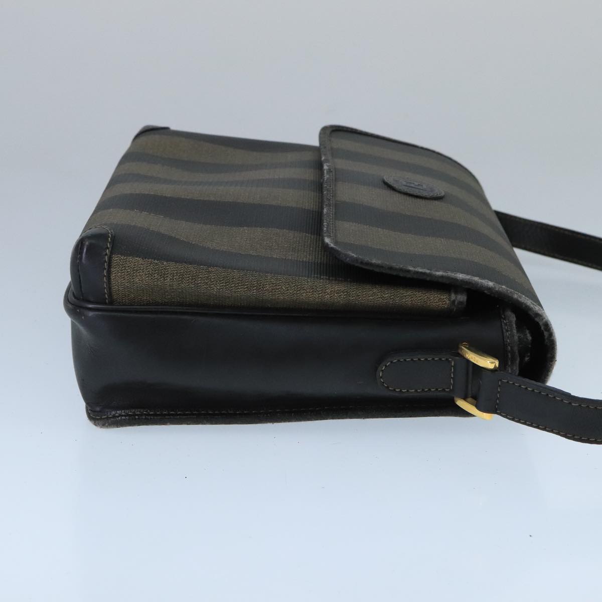 FENDI Pecan Canvas Shoulder Bag Brown Black Auth bs20143