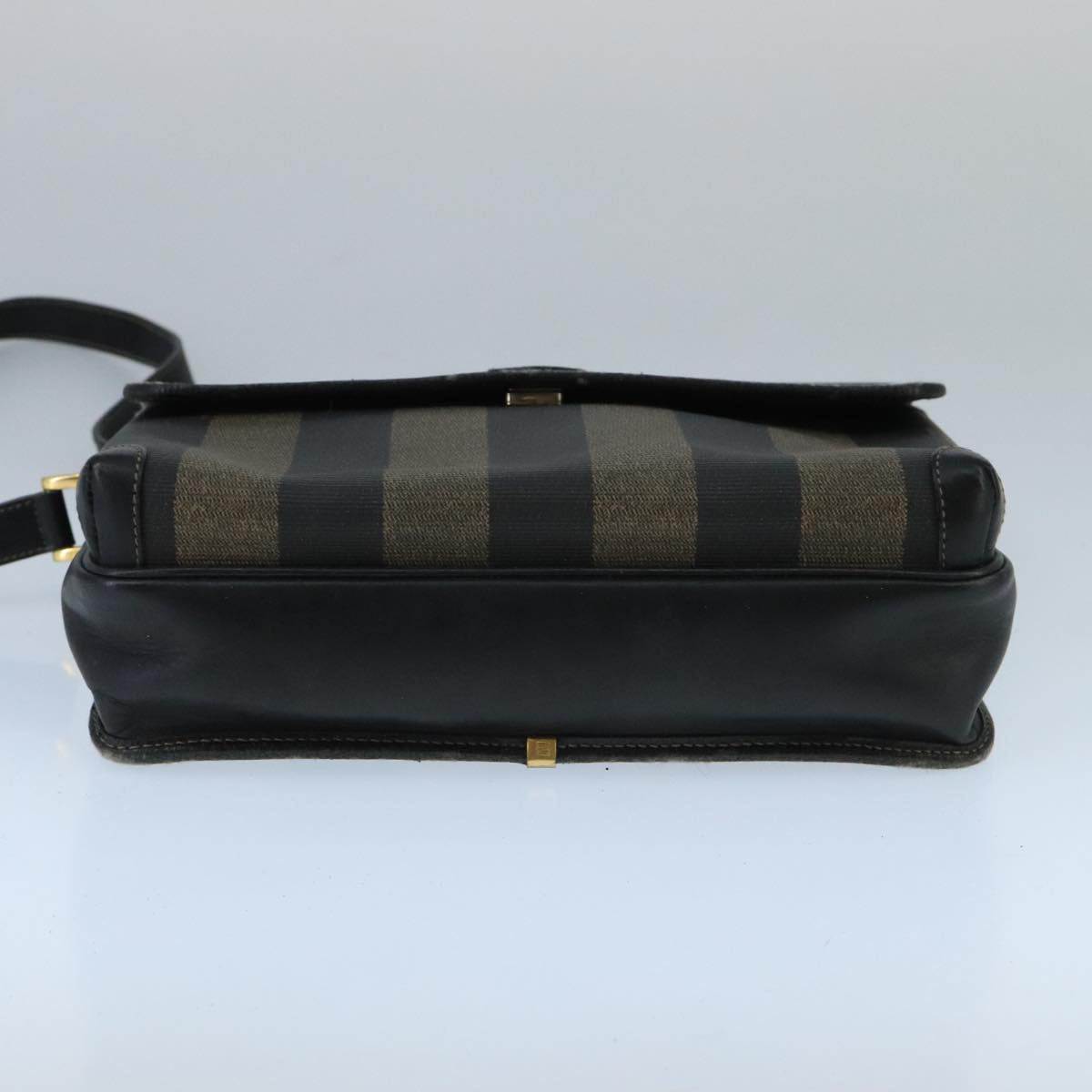 FENDI Pecan Canvas Shoulder Bag Brown Black Auth bs20143
