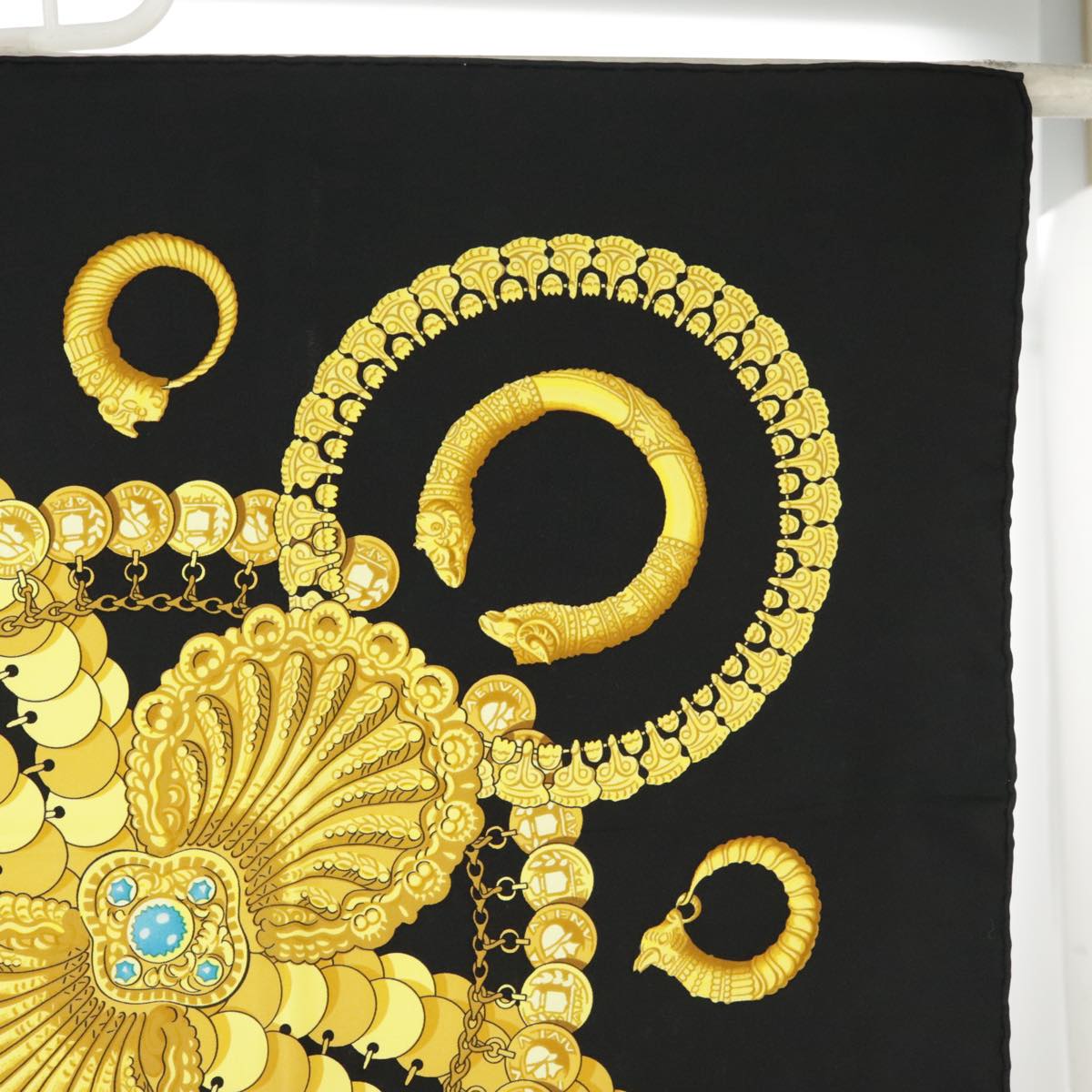 HERMES Carre 90 Scarf ""KOSMIMA"" Silk Black Yellow Auth bs20299