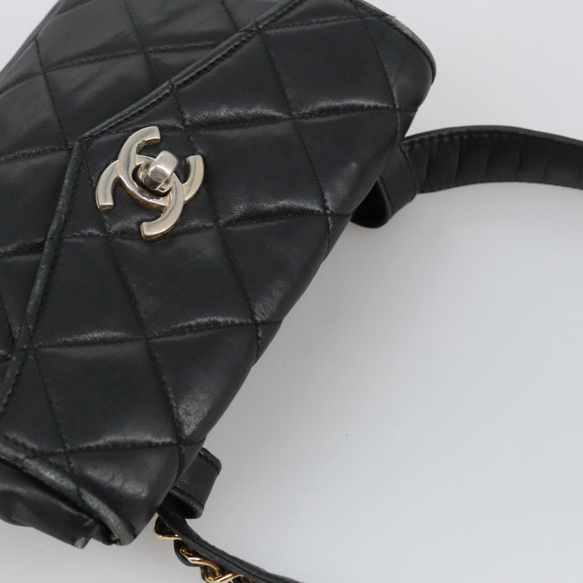 CHANEL Matelasse Chain Waist bag Lamb Skin Black Gold CC Auth bs20726