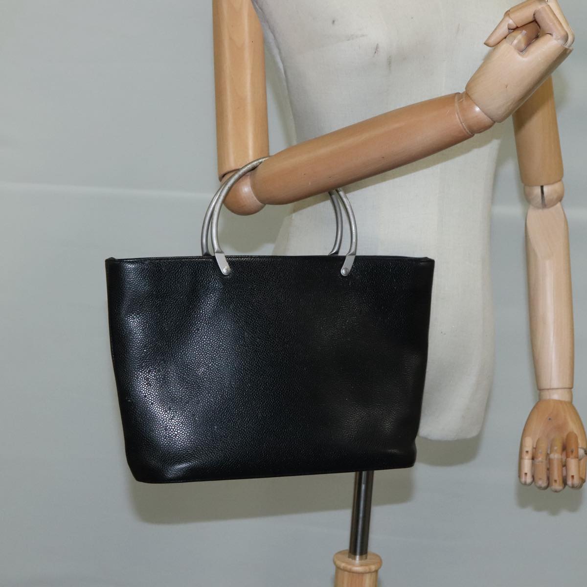 CHANEL Hand Bag Caviar Skin Black CC Auth bs20918