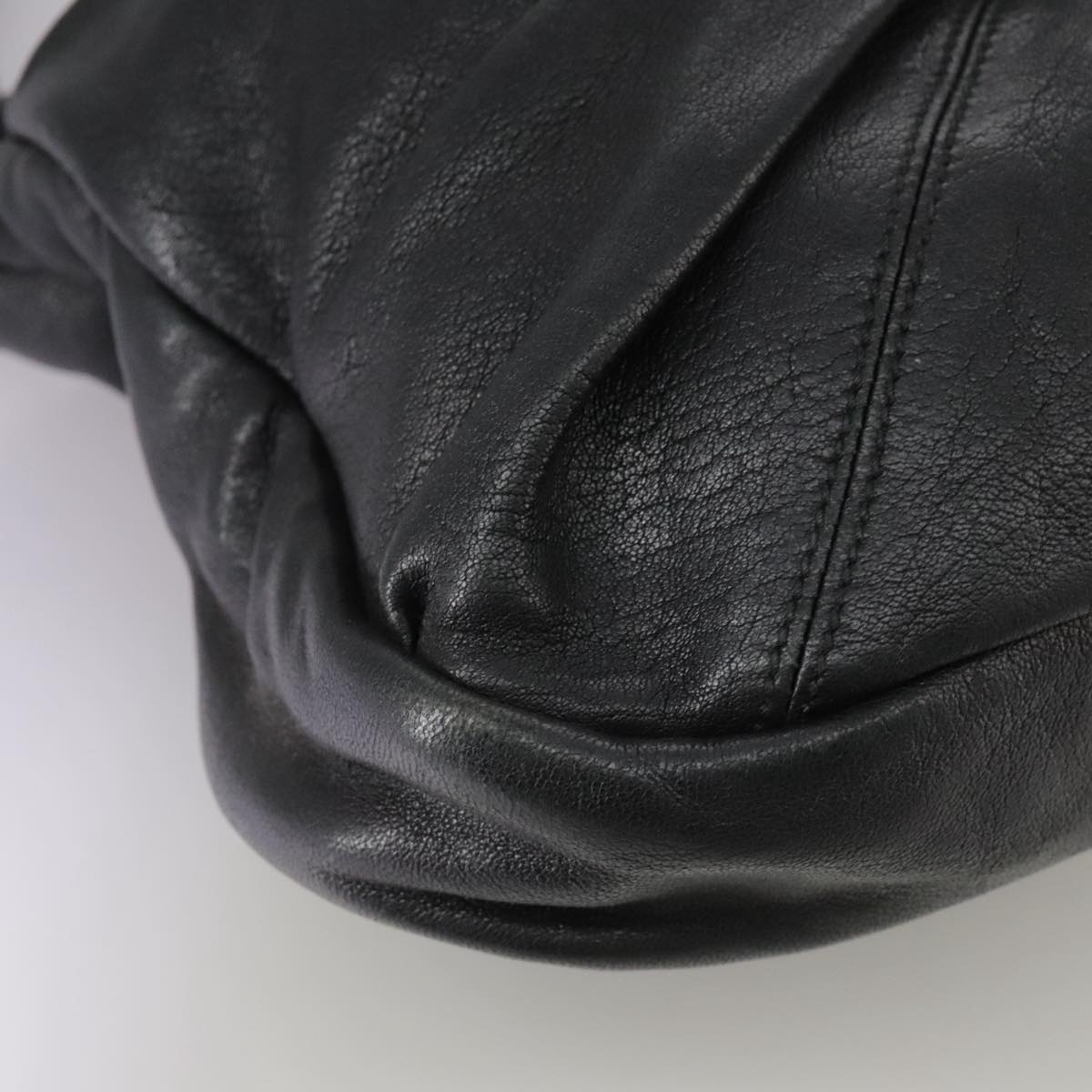 Salvatore Ferragamo Vala Hand Bag Leather 2way Black Gold Auth bs20937