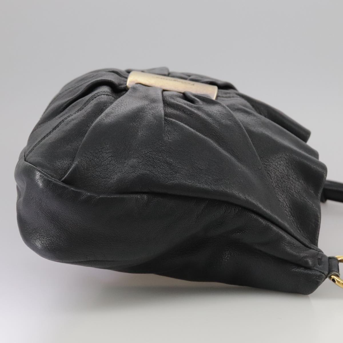 Salvatore Ferragamo Vala Hand Bag Leather 2way Black Gold Auth bs20937