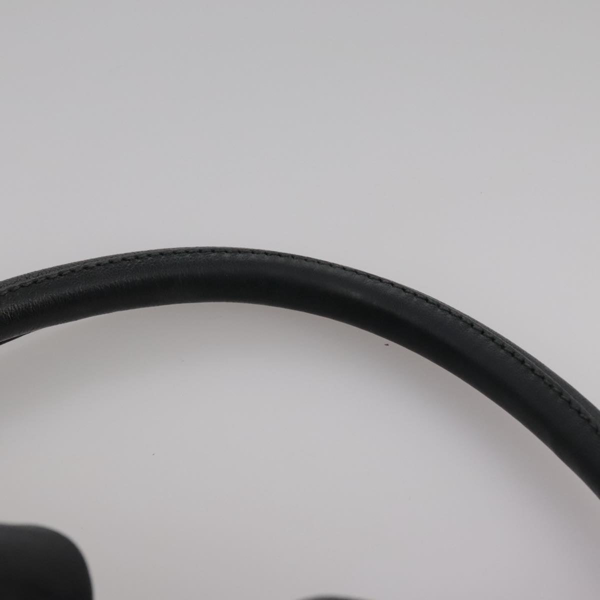 Salvatore Ferragamo Vala Hand Bag Leather 2way Black Gold Auth bs20937