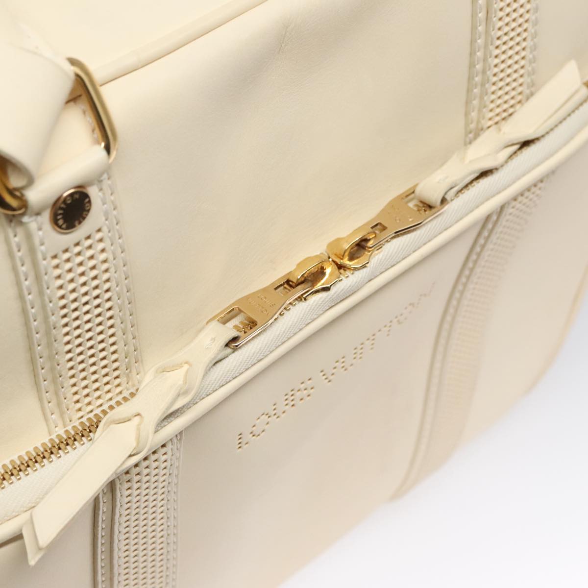 LOUIS VUITTON Varleys 24H Hand Bag Leather Cream M95360 LV Auth bs20954