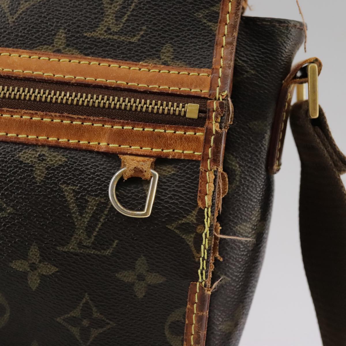 LOUIS VUITTON Monogram Messenger Bosphore PM Shoulder Bag M40106 LV Auth bs20993