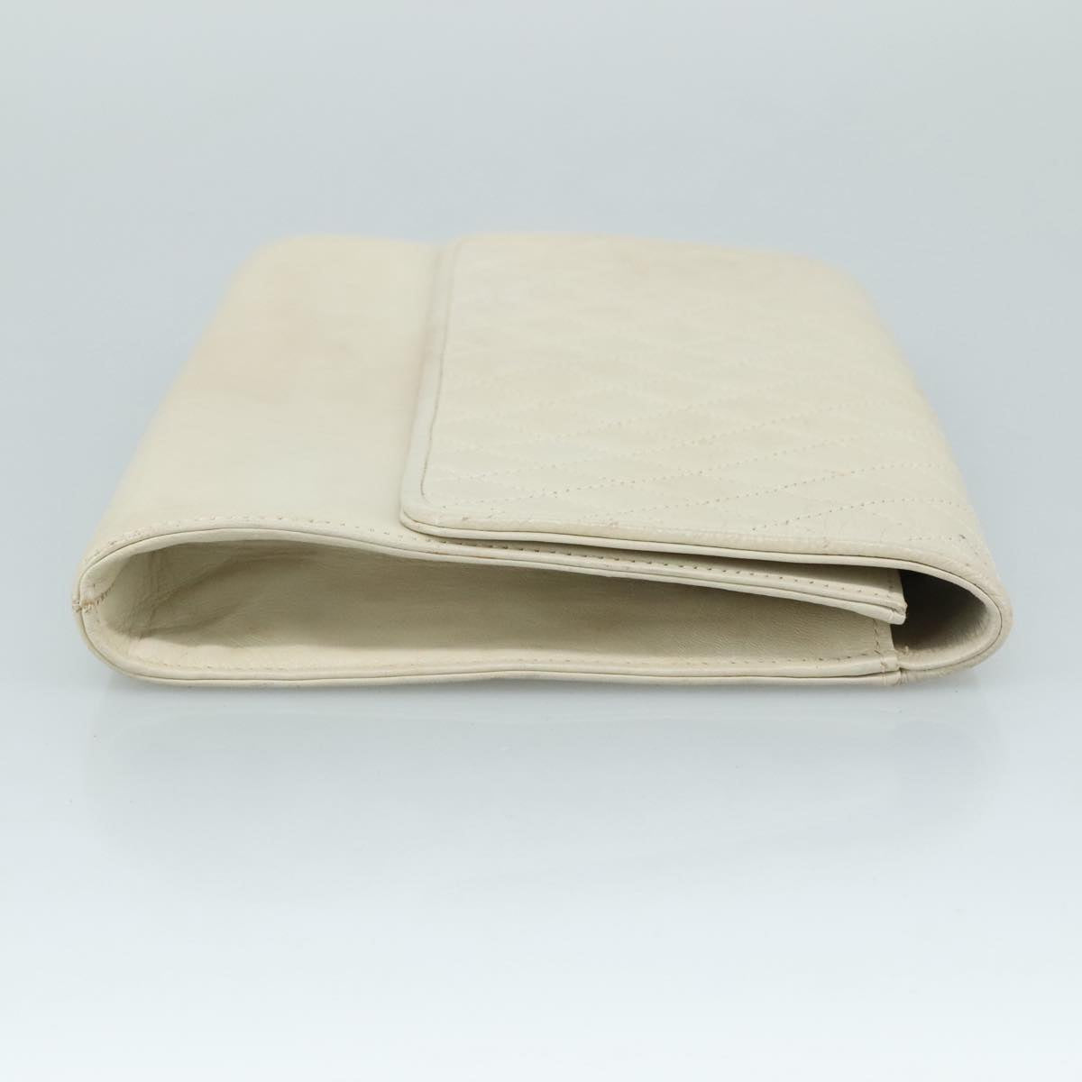 SAINT LAURENT Clutch Bag Leather White Auth bs21008