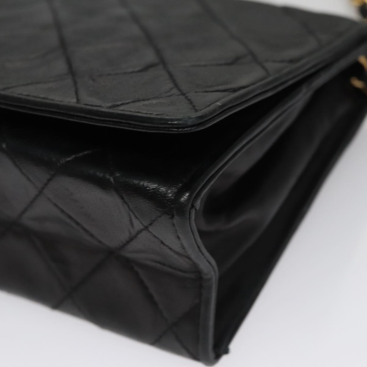 CHANEL Chain Matelasse Shoulder Bag Lamb Skin Gold Black CC Auth bs21032