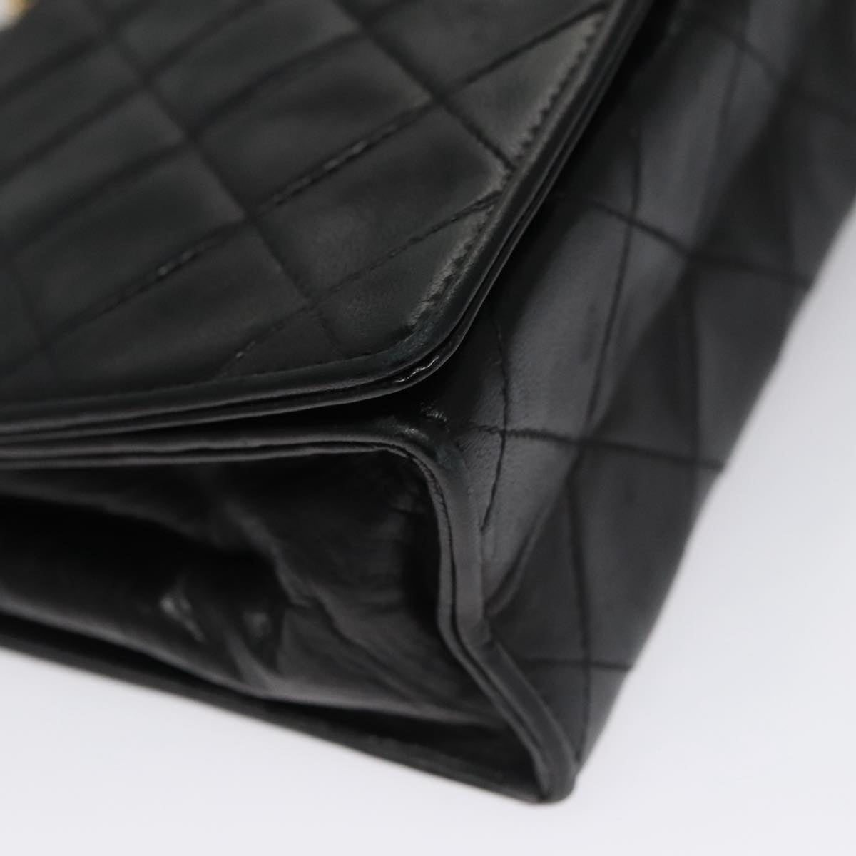 CHANEL Chain Matelasse Shoulder Bag Lamb Skin Gold Black CC Auth bs21032