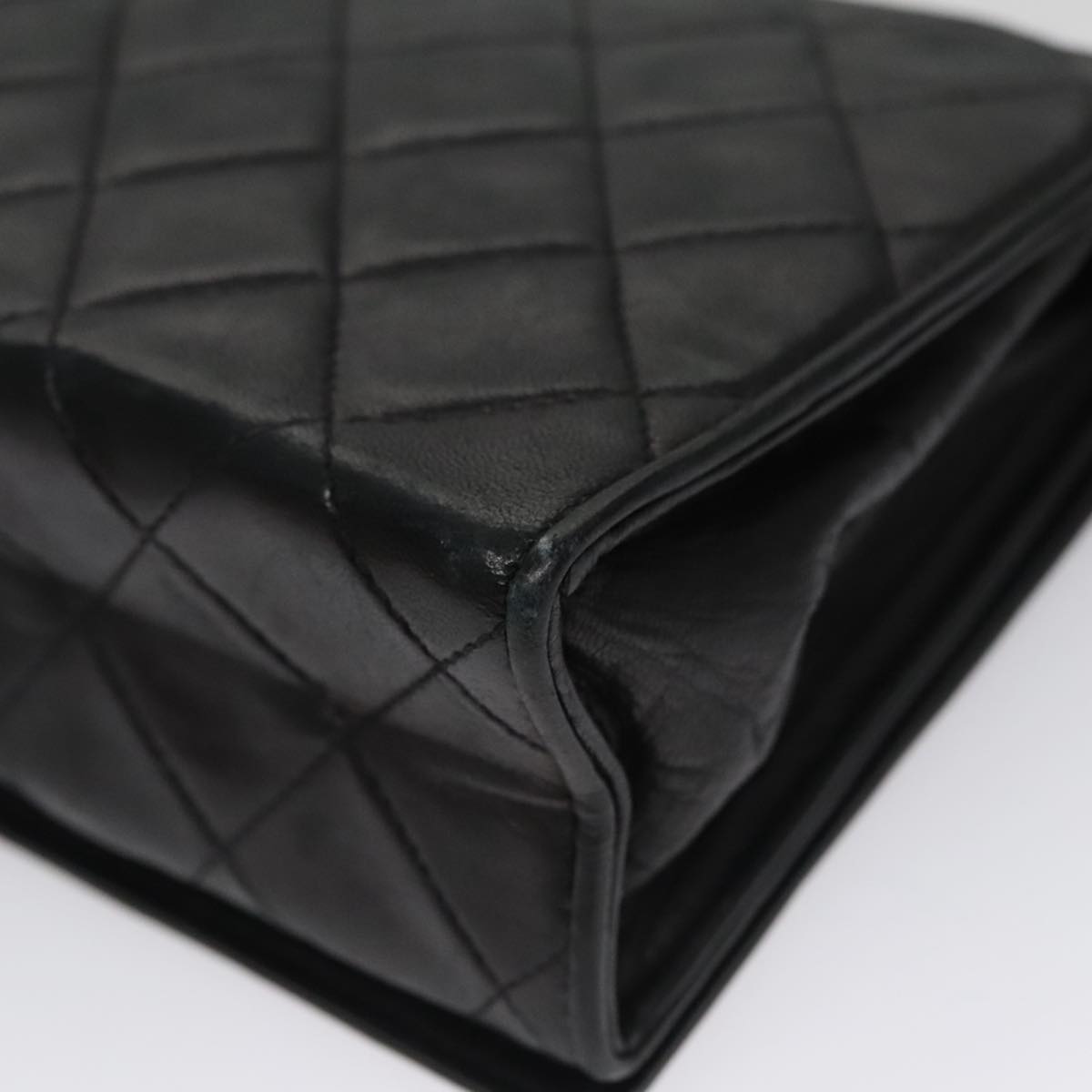 CHANEL Chain Matelasse Shoulder Bag Lamb Skin Gold Black CC Auth bs21032