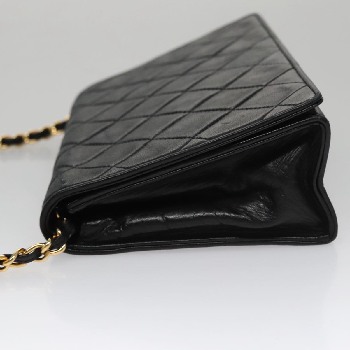 CHANEL Chain Matelasse Shoulder Bag Lamb Skin Gold Black CC Auth bs21032