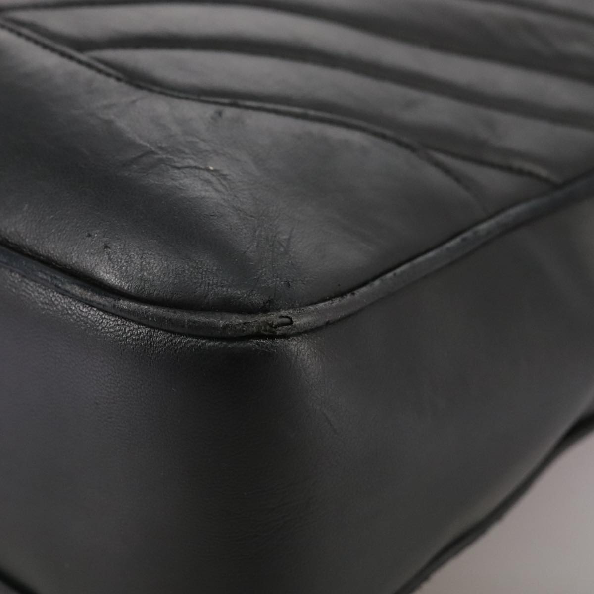 CHANEL V Stitch Hand Bag Leather Black CC Auth bs21163