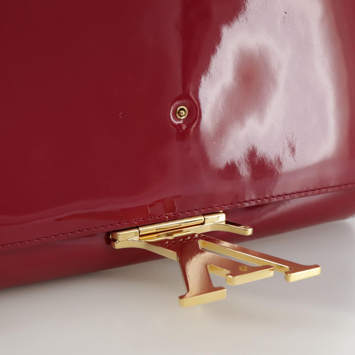 LOUIS VUITTON Pochette Louise EW Bag Patent Rose Andian M94270 LV Auth bs21225V