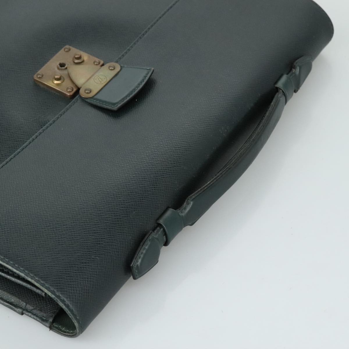 LOUIS VUITTON Taiga Serviette Kourad Business Bag Epicea M30074 LV Auth bs21261