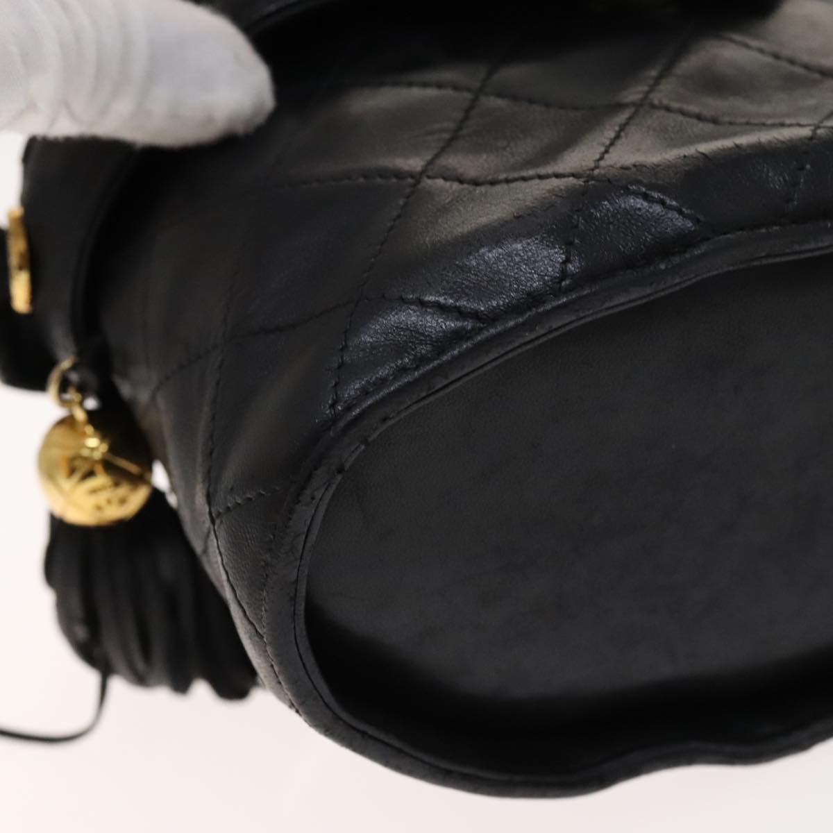 CHANEL Matelasse Shoulder Bag Lamb Skin Gold Black CC Auth bs21318