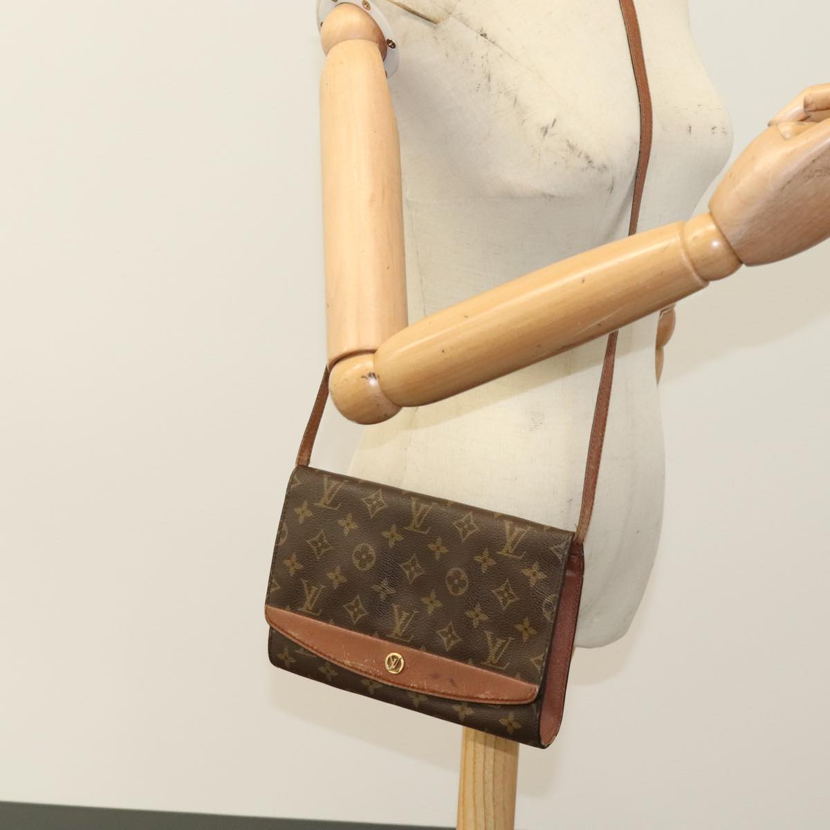 LOUIS VUITTON Monogram Bordeaux 24 Shoulder Bag M51798 LV Auth bs21444