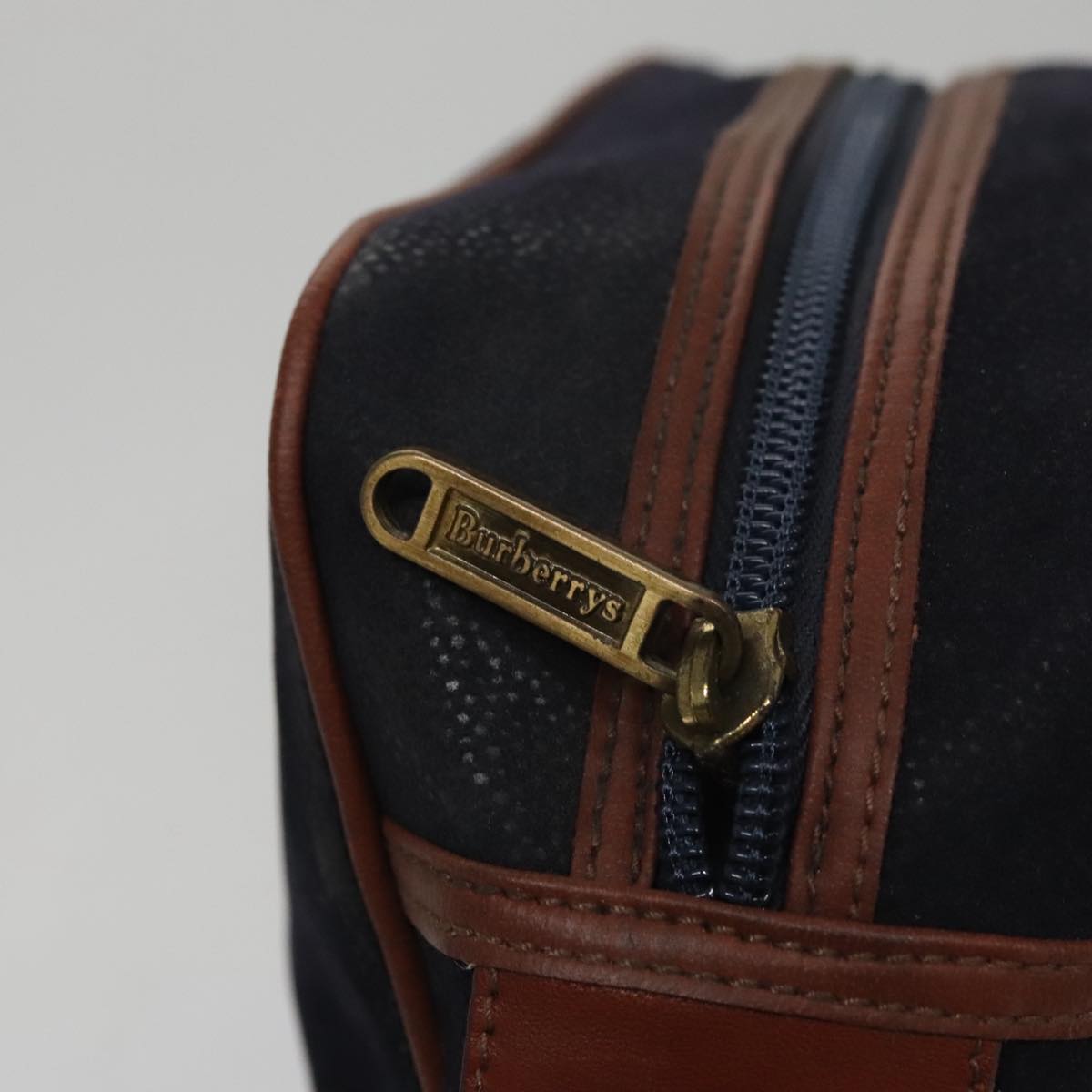 Burberrys Shoulder Bag Suede Navy Auth bs21460