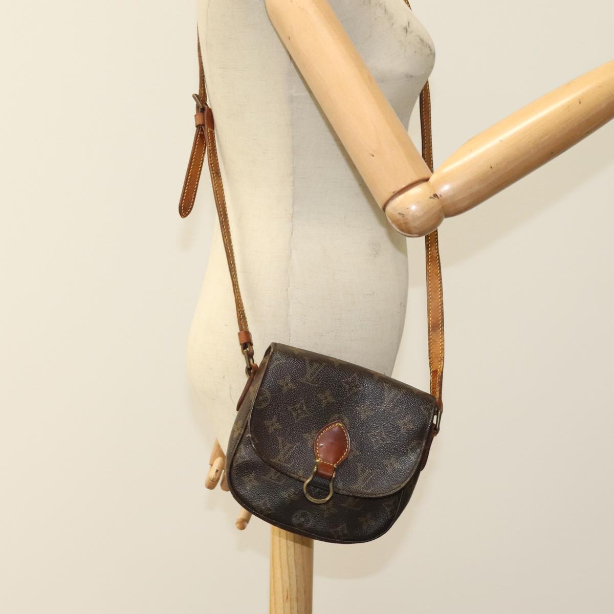 LOUIS VUITTON Monogram Saint Cloud PM Shoulder Bag M51244 LV Auth bs21491
