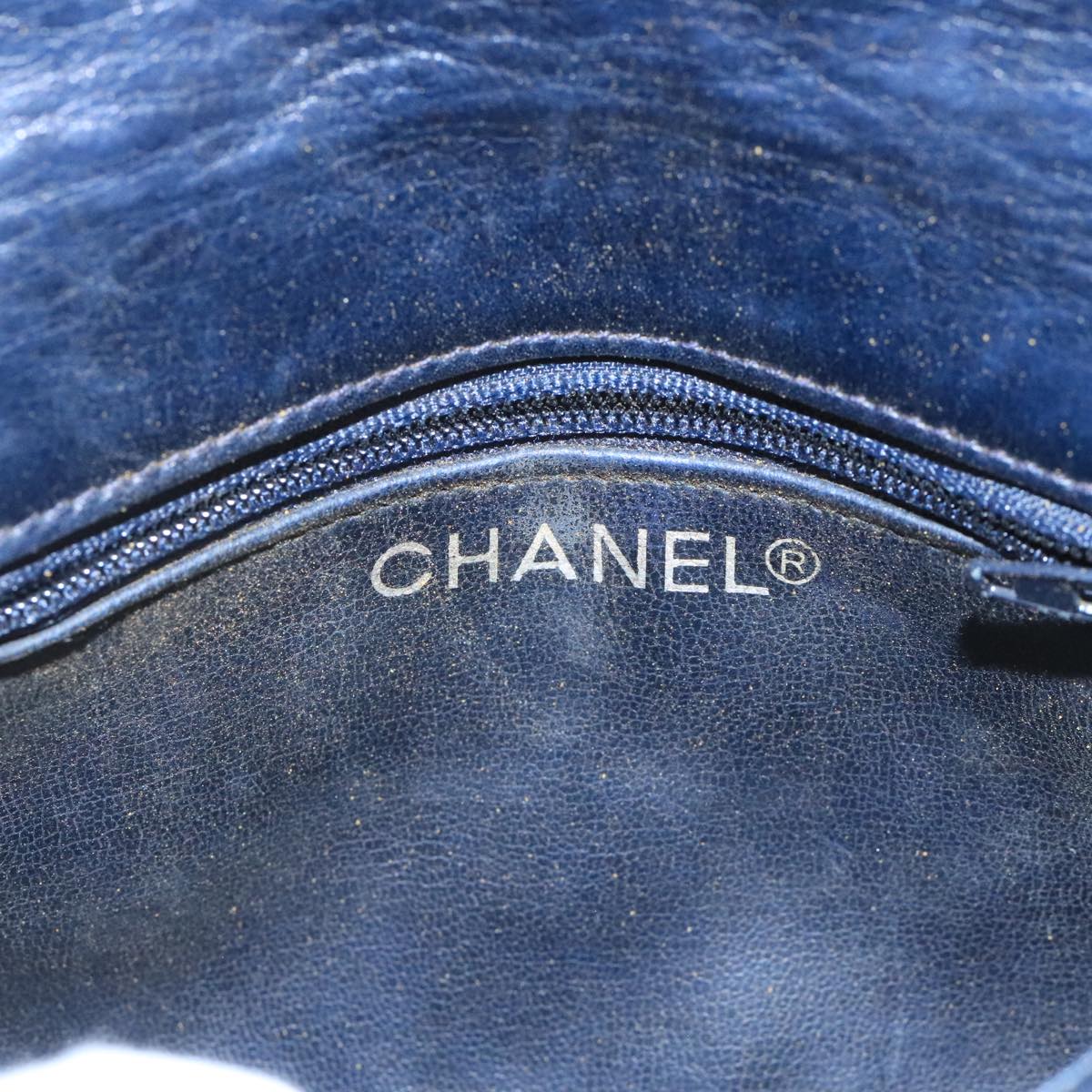 CHANEL Matelasse Waist bag Lamb Skin Navy CC Auth bs21663