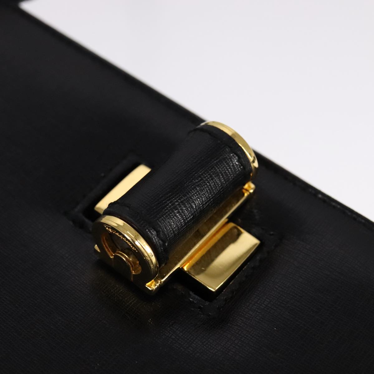 Salvatore Ferragamo Shoulder Bag Leather Black Gold Auth bs21904