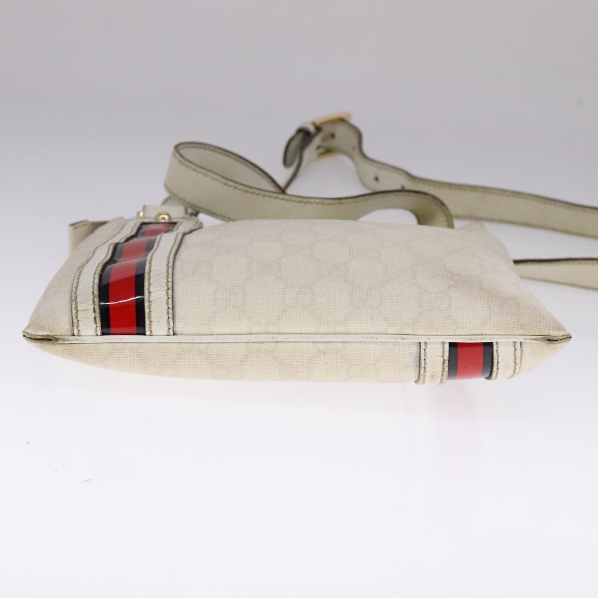 GUCCI GG Supreme Shoulder Bag PVC White Red gold 153244 Auth bs22024