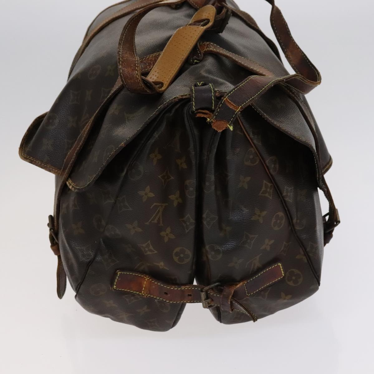 LOUIS VUITTON Monogram Saumur 43 Shoulder Bag M42252 LV Auth bs22328