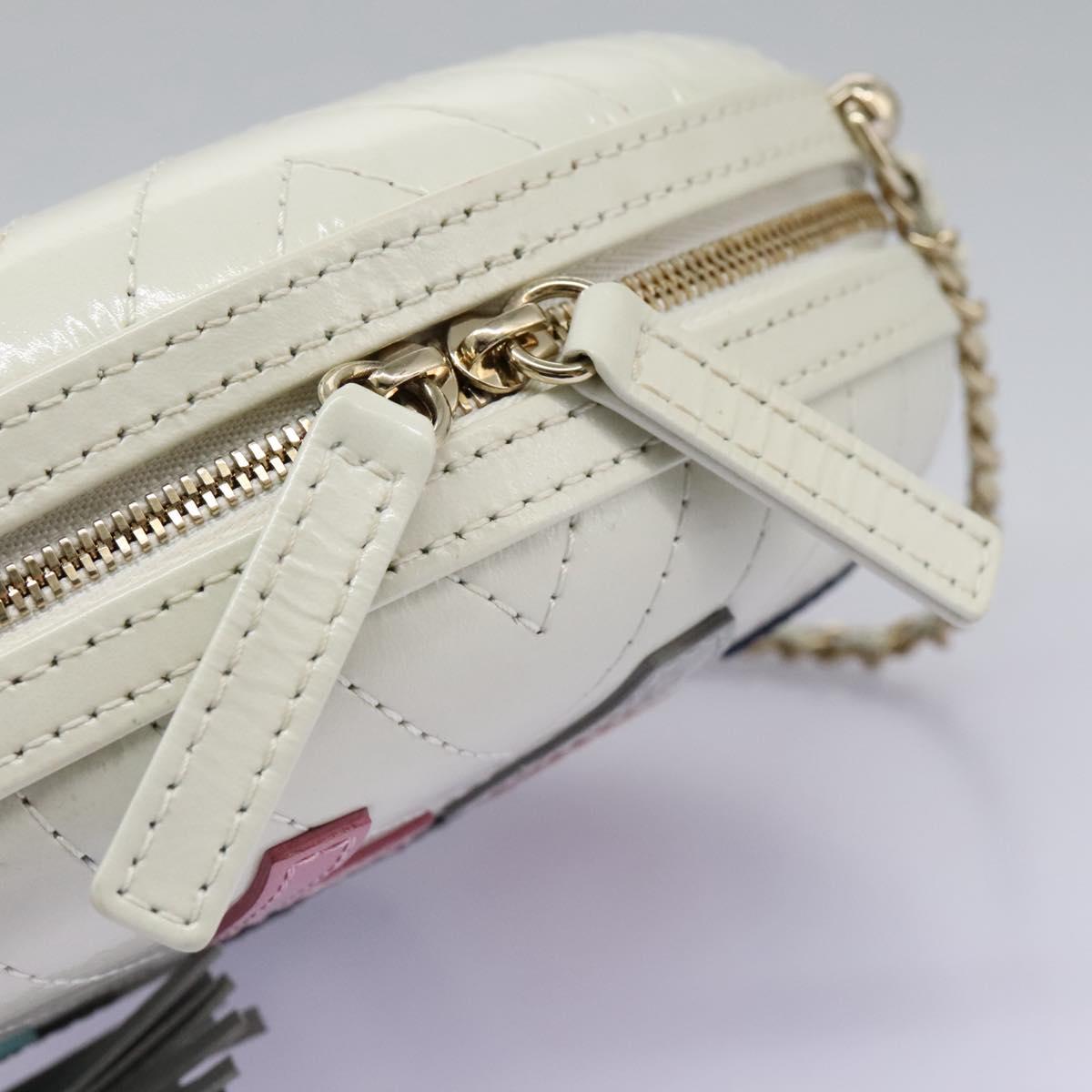 CHANEL V Stitch LA PAUSA Chain Shoulder Bag Leather White CC Auth bs23014SAV